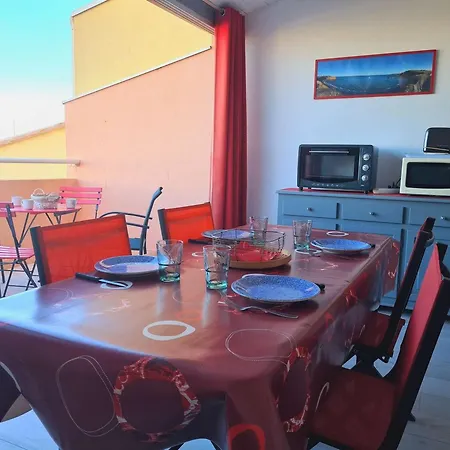 Apartmán 2p Cabine, 6 Couchages, Climatise, Piscine, A 150m De La Et 500m Des Commerces - Fr-1-249-141 Agde